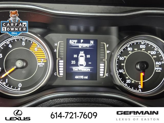 Used 2019 Jeep Cherokee Latitude Plus w/ Cold Weather Group AWD/4WD image 26