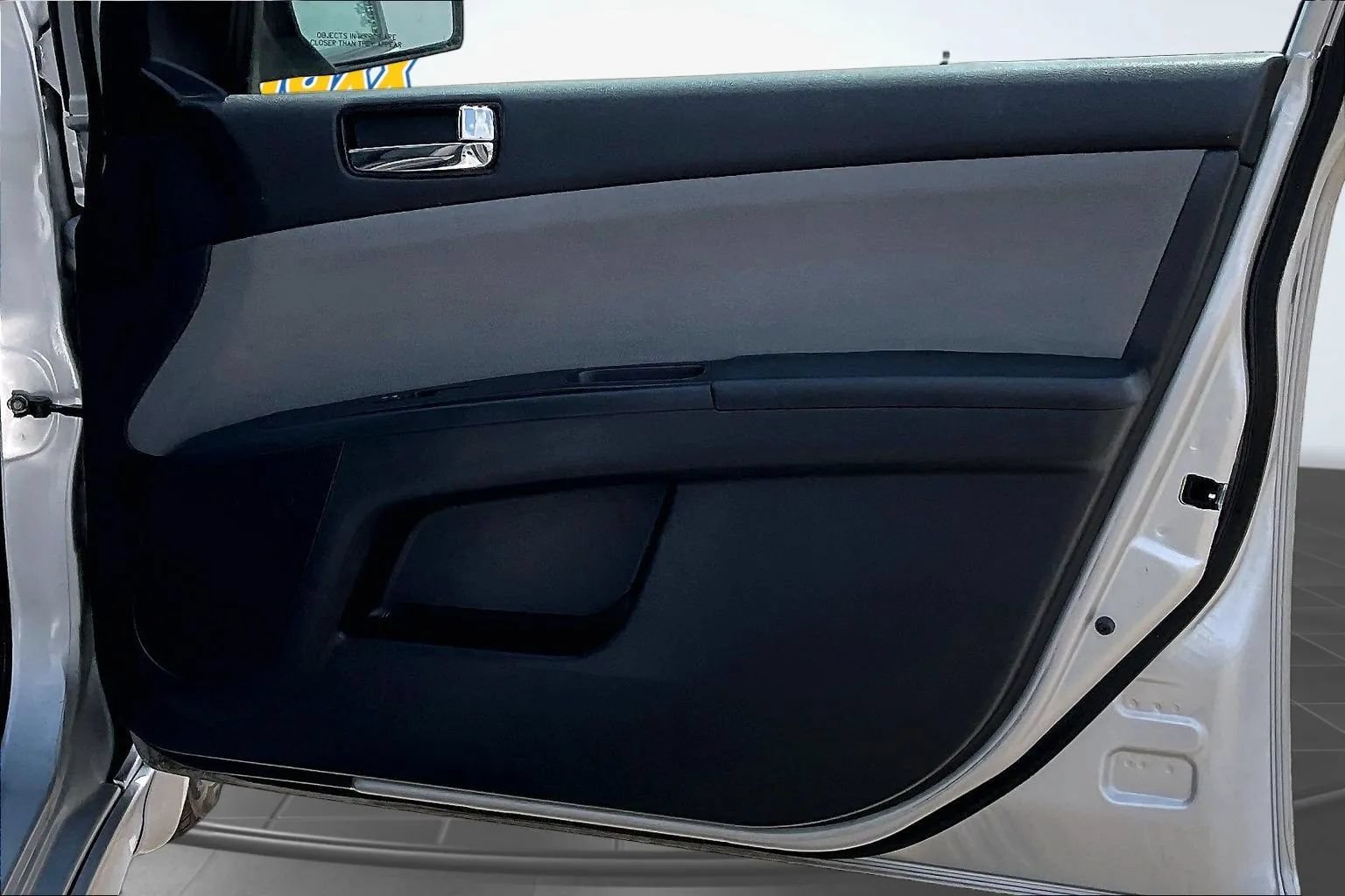 Used 2012 Nissan Sentra 2.0 SR w/ Special Edition Pkg FWD image 31