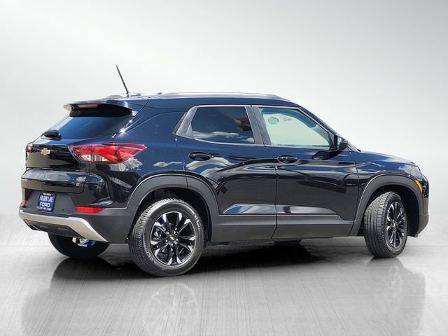 Used 2021 Chevrolet TrailBlazer LT w/ Convenience Package FWD image 4