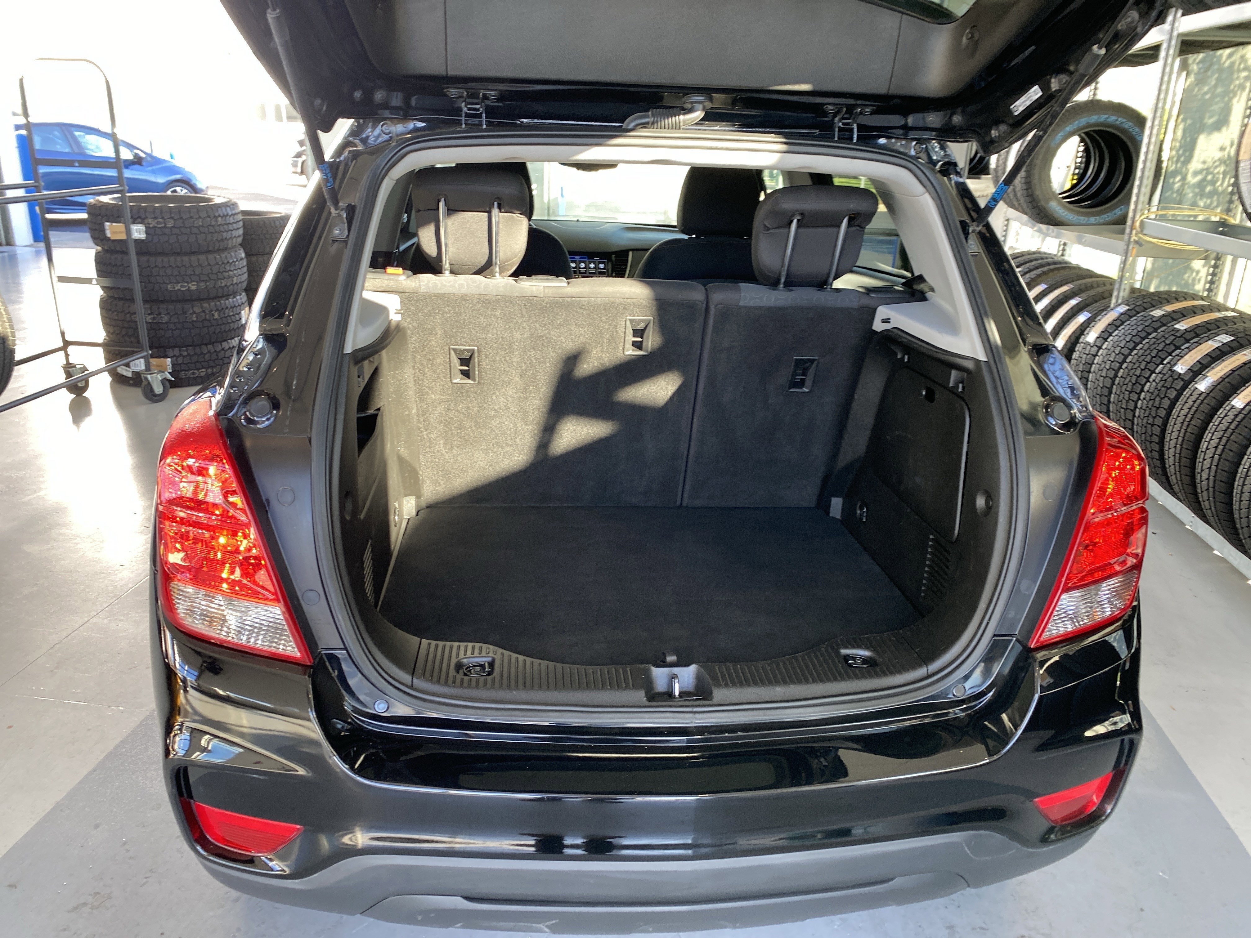 Used 2019 Chevrolet Trax LS w/ Tint and Cruise Package image 7