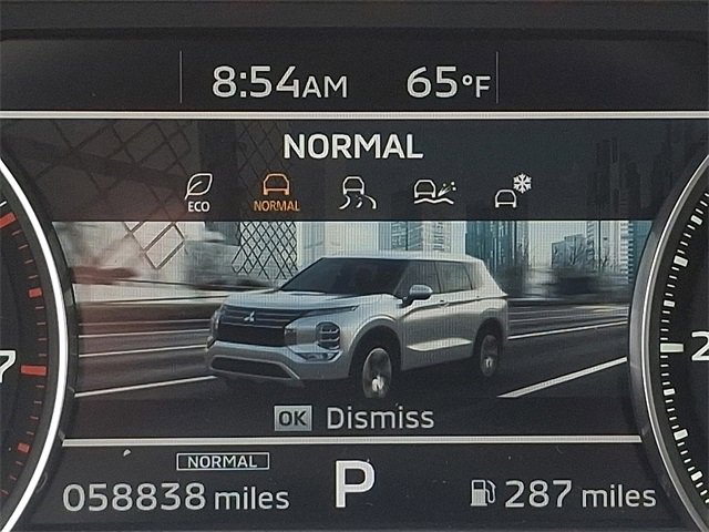 Used 2022 Mitsubishi Outlander ES image 31