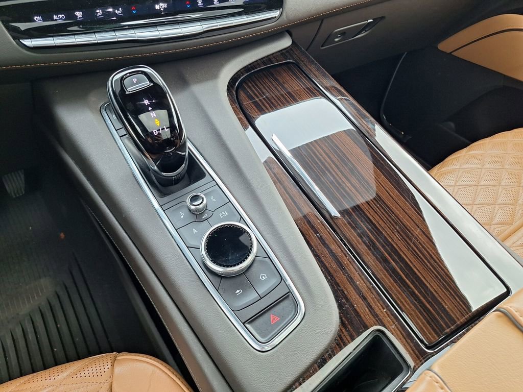 Used 2023 Cadillac Escalade Sport w/ Touring Package image 17