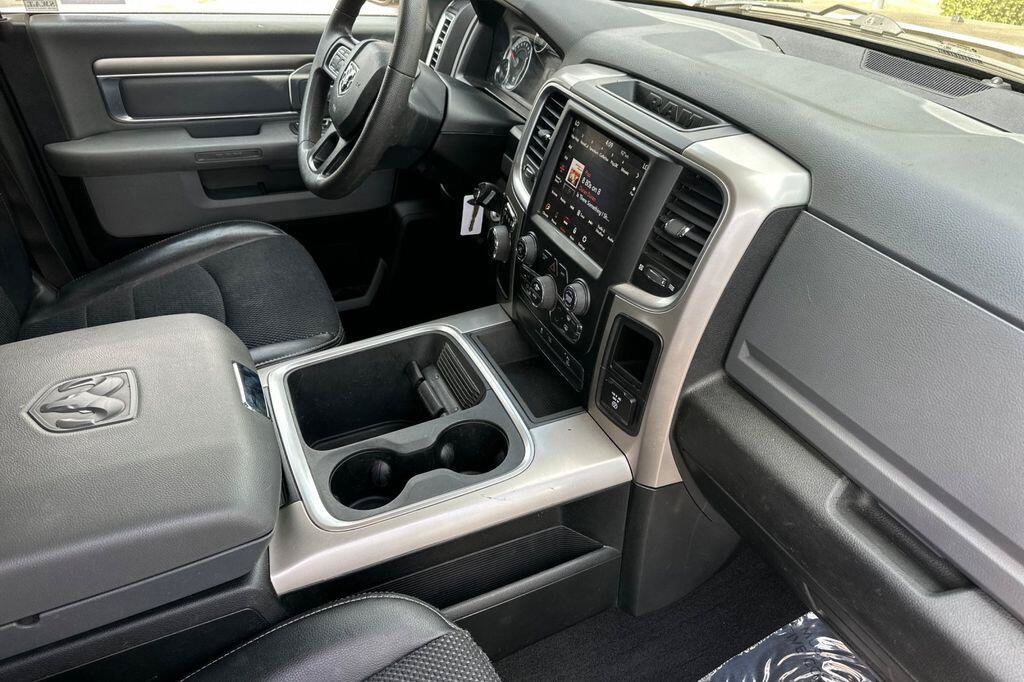 Used 2019 RAM 1500 Warlock w/ Electronics Group RWD image 15