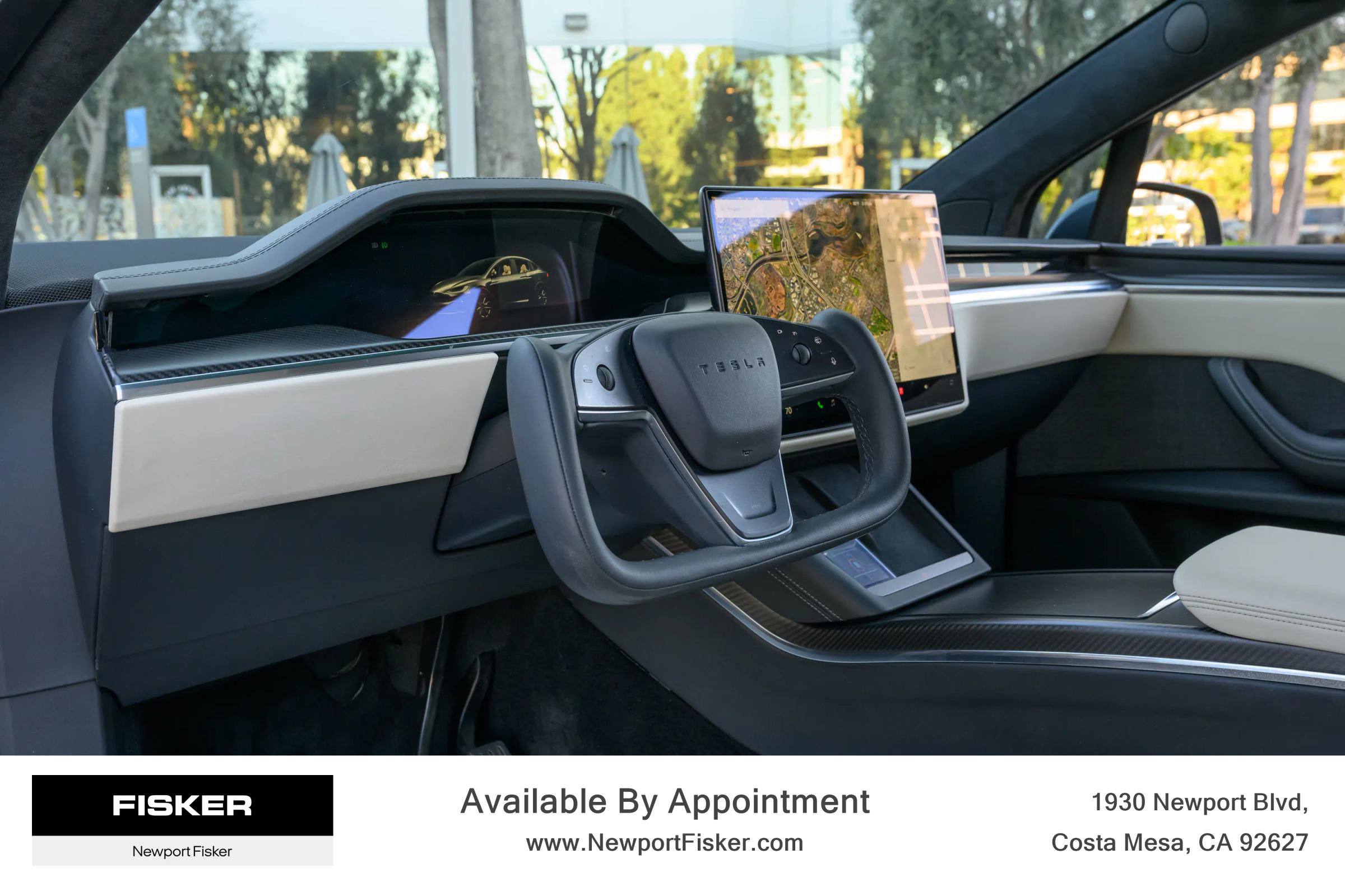 Used 2022 Tesla Model X Plaid image 12