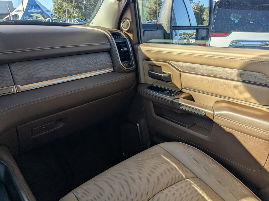 Used 2023 RAM 3500 Limited image 16