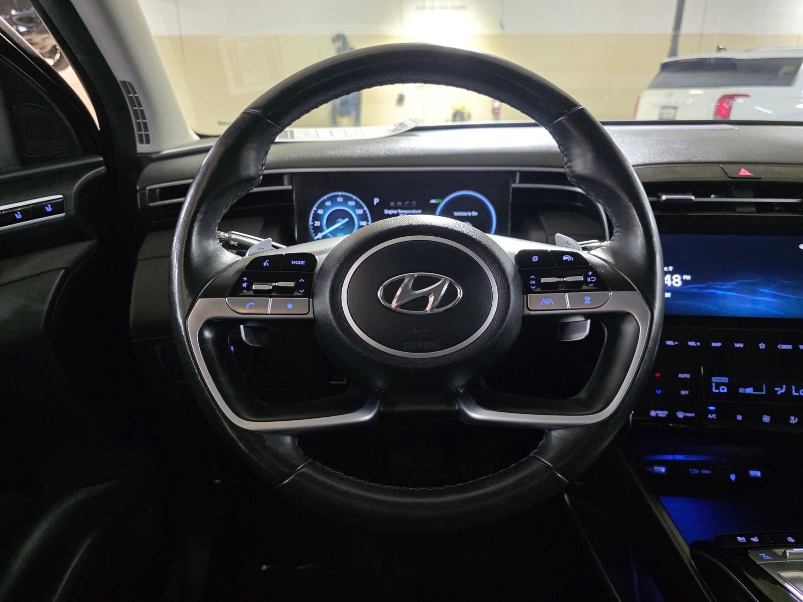 Certified 2023 Hyundai Tucson Limited AWD/4WD image 30