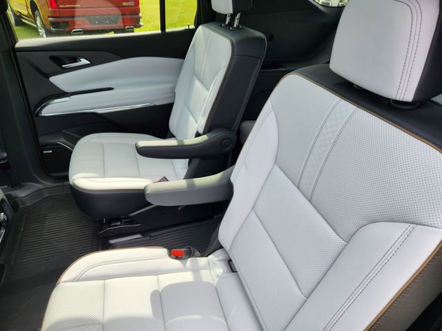 New 2026 Chevrolet Traverse High Country w/ LPO, Floor Liner Package image 12