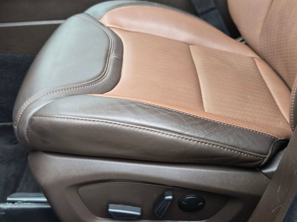 Used 2023 Ford Explorer King Ranch w/ Technology Package RWD image 12