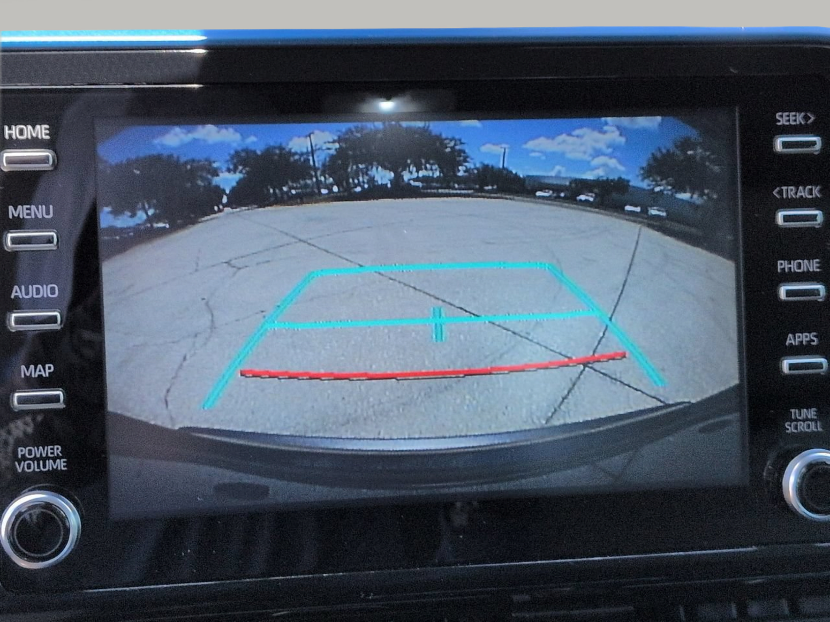 Used 2019 Toyota C-HR XLE FWD image 23