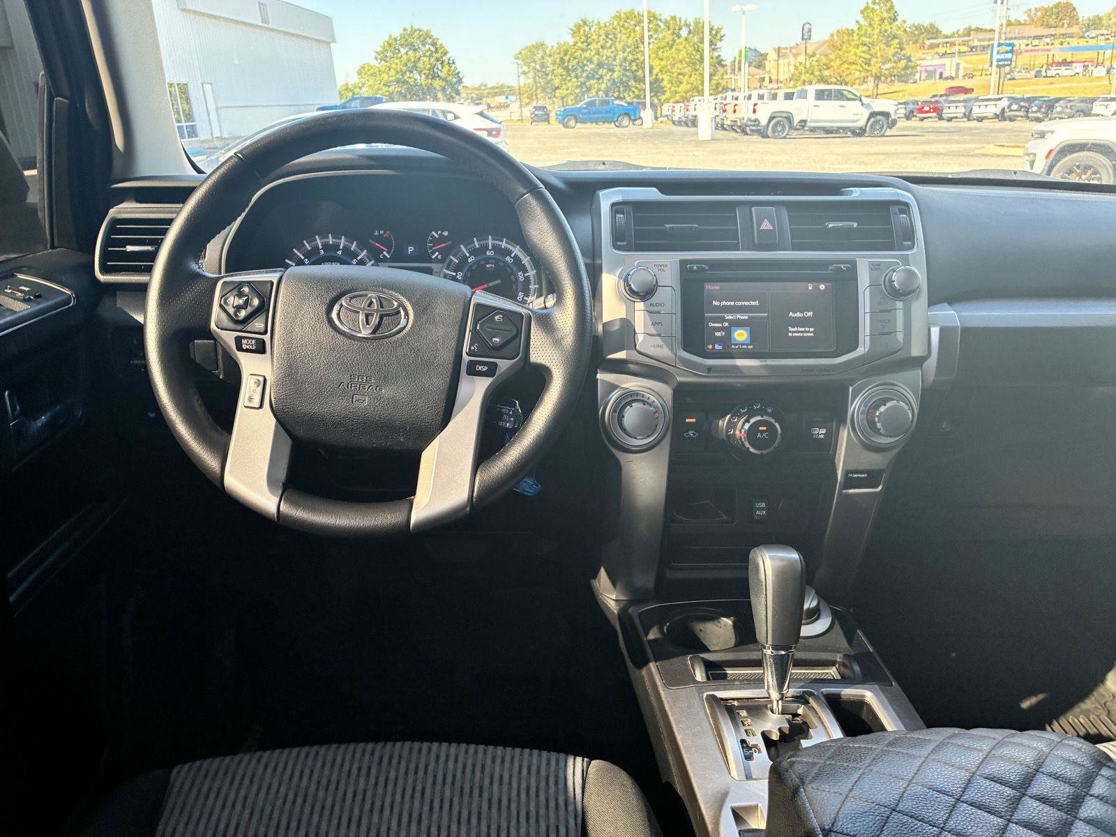 Used 2016 Toyota 4Runner SR5 AWD/4WD image 13