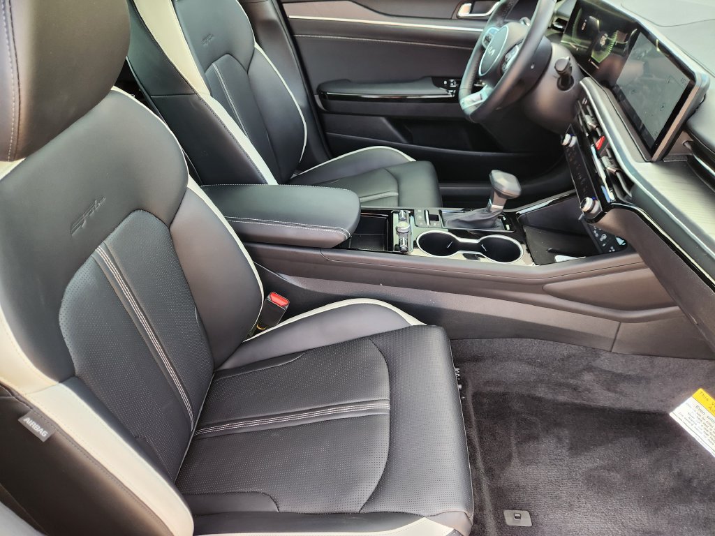 New 2026 Kia K5 GT-Line FWD image 9
