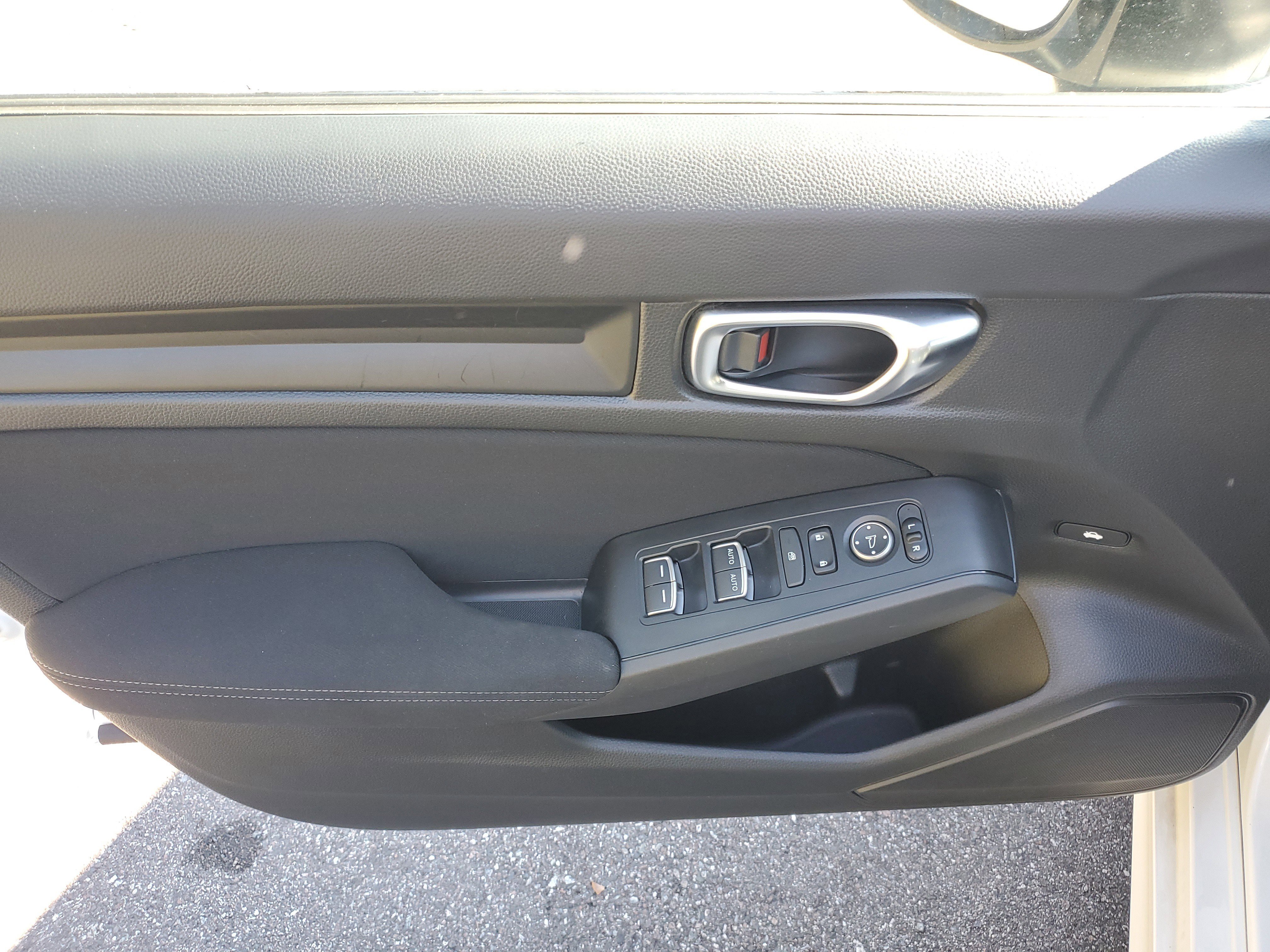 Used 2022 Honda Civic Sport image 18