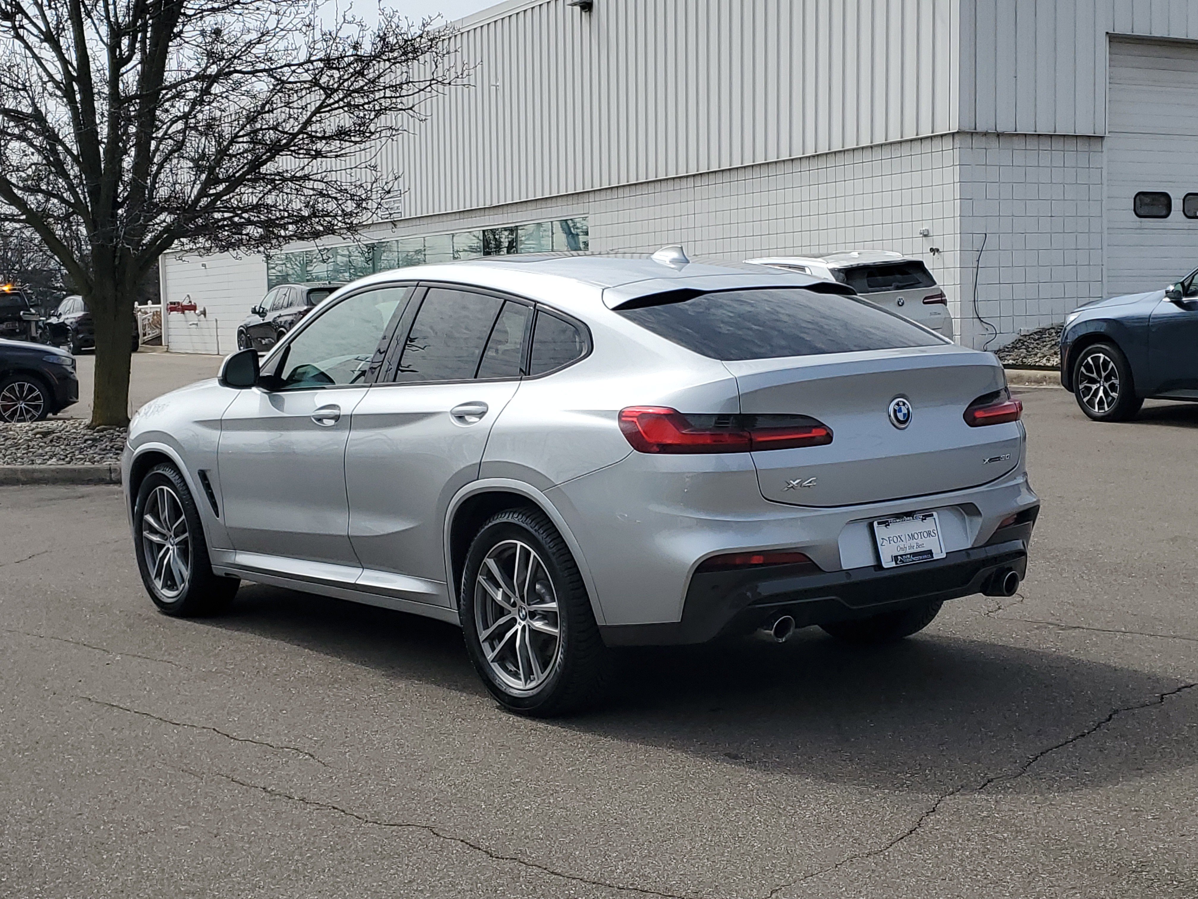 Used 2019 BMW X4 xDrive30i w/ M Sport Package 2 image 2