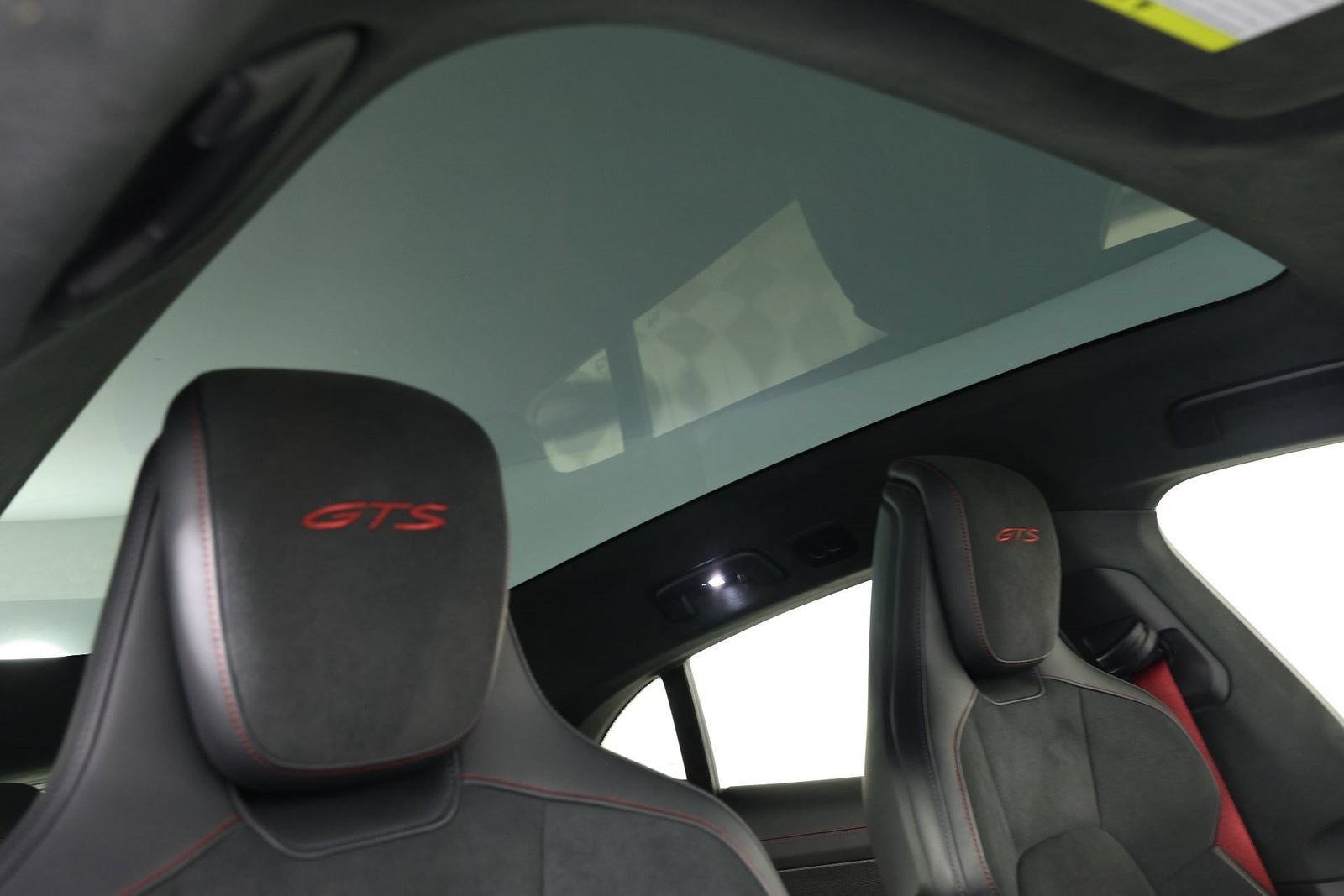 Certified 2024 Porsche Taycan GTS AWD/4WD image 25