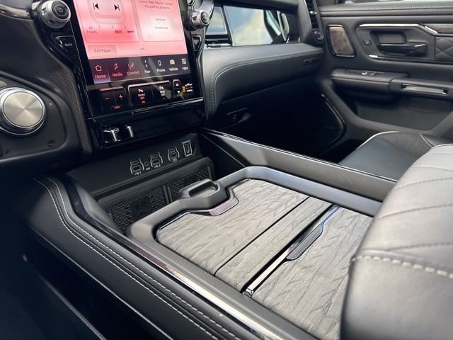 Used 2025 RAM 1500 Limited image 16