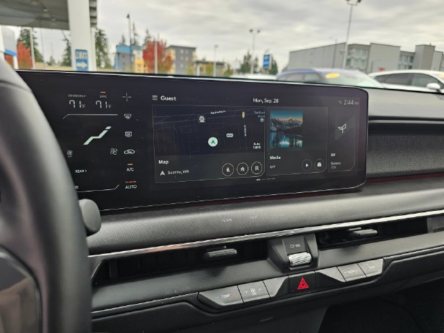 Certified 2024 Kia EV9 GT-Line AWD/4WD image 30
