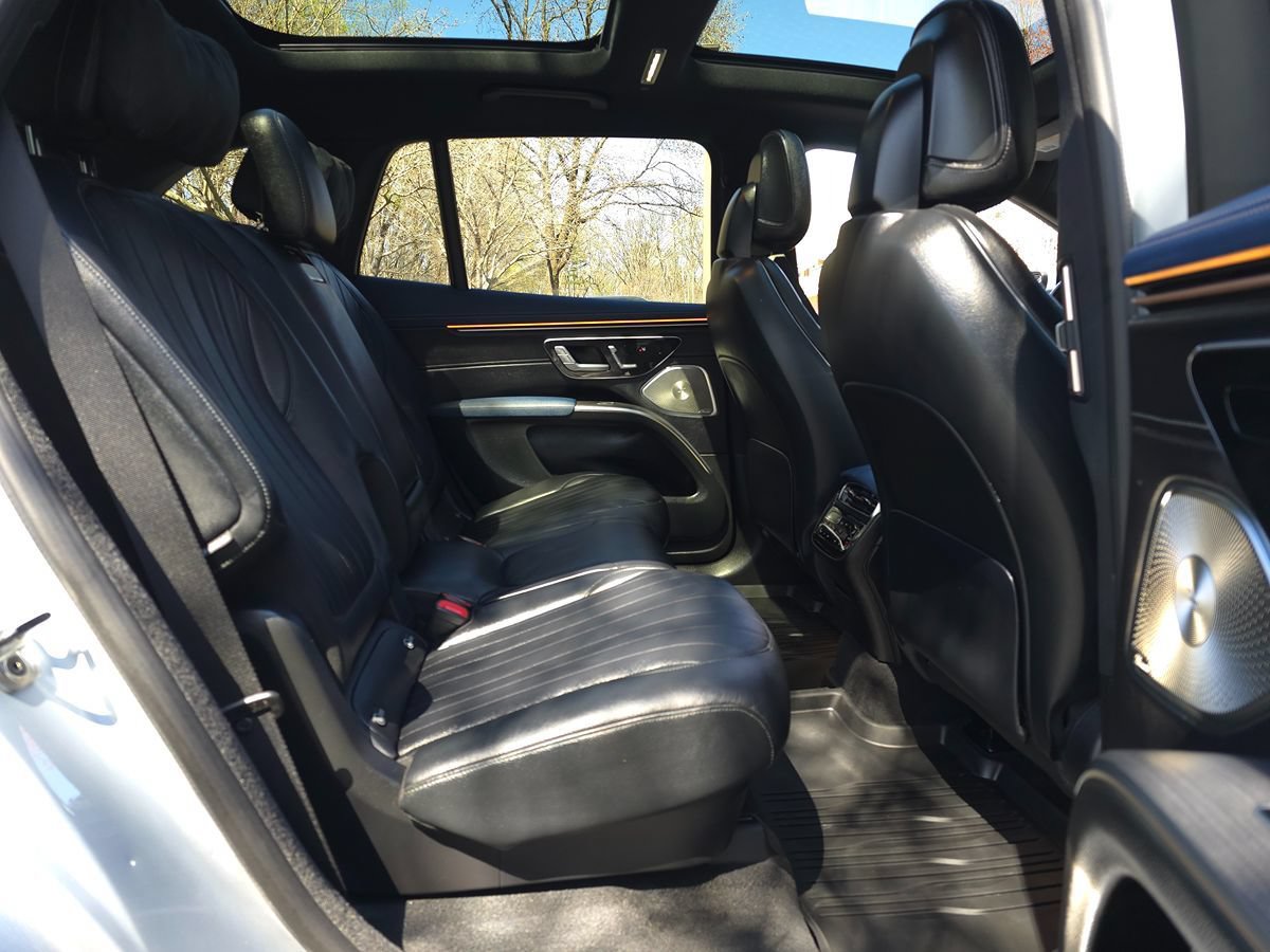 Used 2023 Mercedes-Benz EQS 450+ SUV image 18