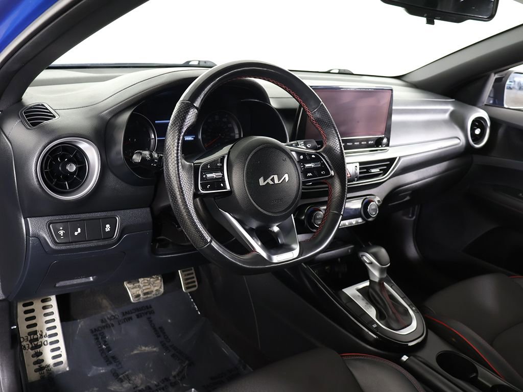 Used 2022 Kia Forte GT image 25