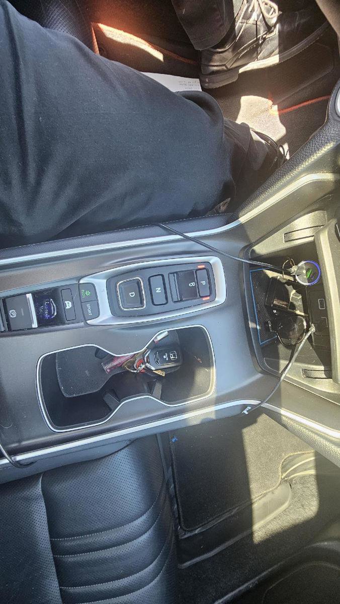 Used 2022 Honda Accord EX-L image 10