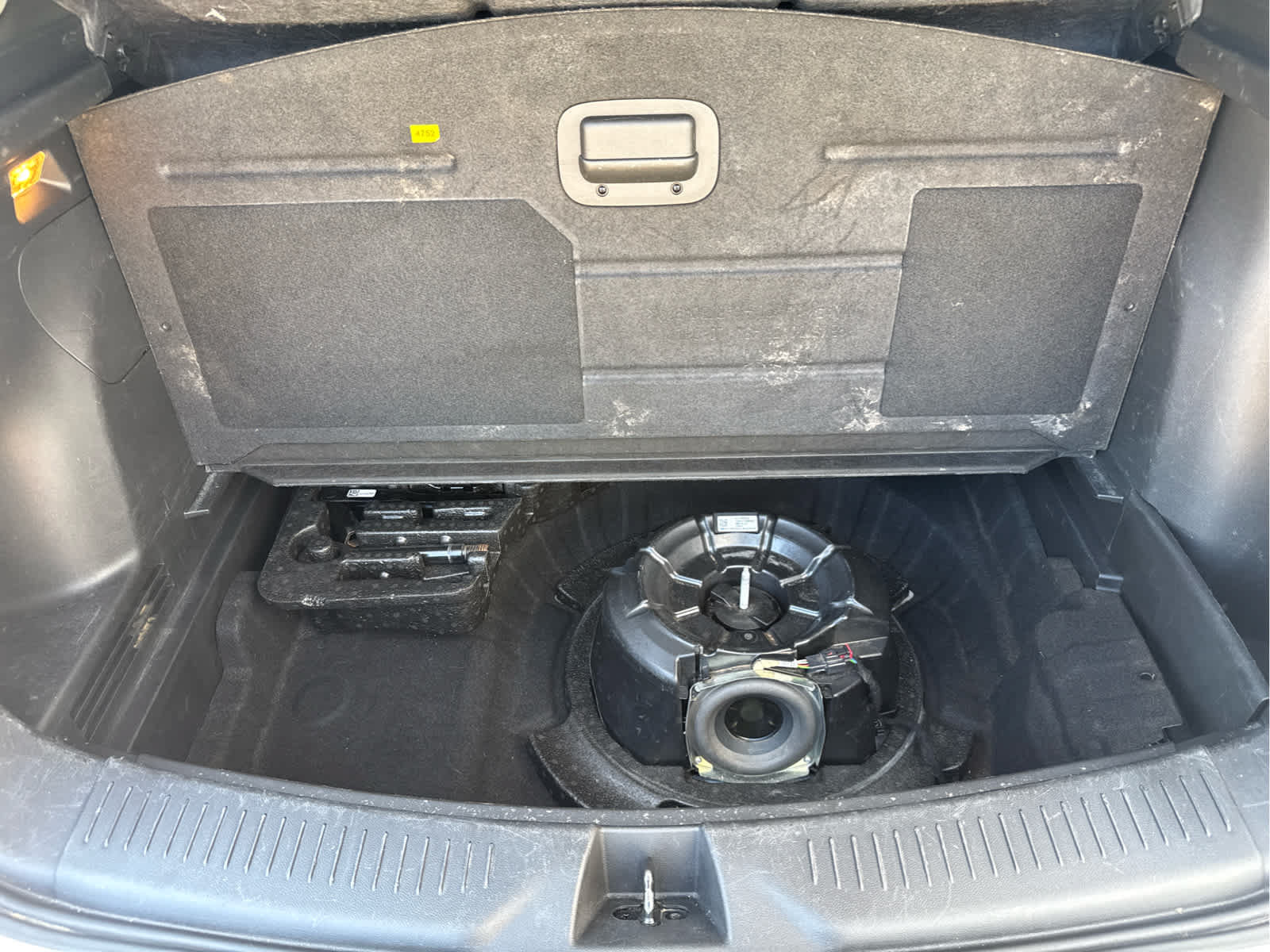 Used 2024 Buick Encore GX Preferred w/ Comfort Package AWD/4WD image 36