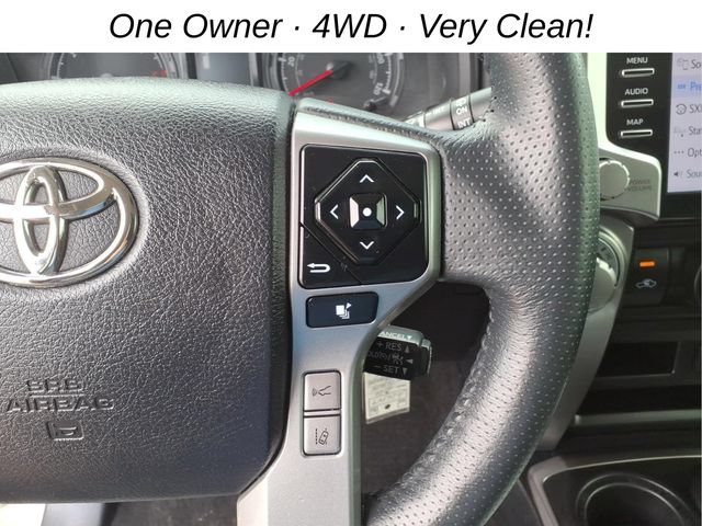 Used 2020 Toyota 4Runner SR5 AWD/4WD image 17