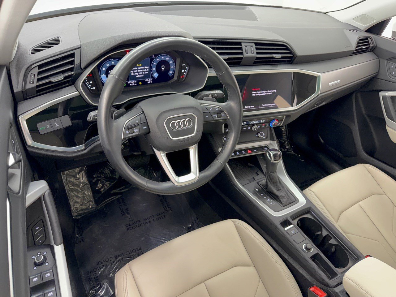 Used 2024 Audi Q3 2.0T Premium AWD/4WD image 4