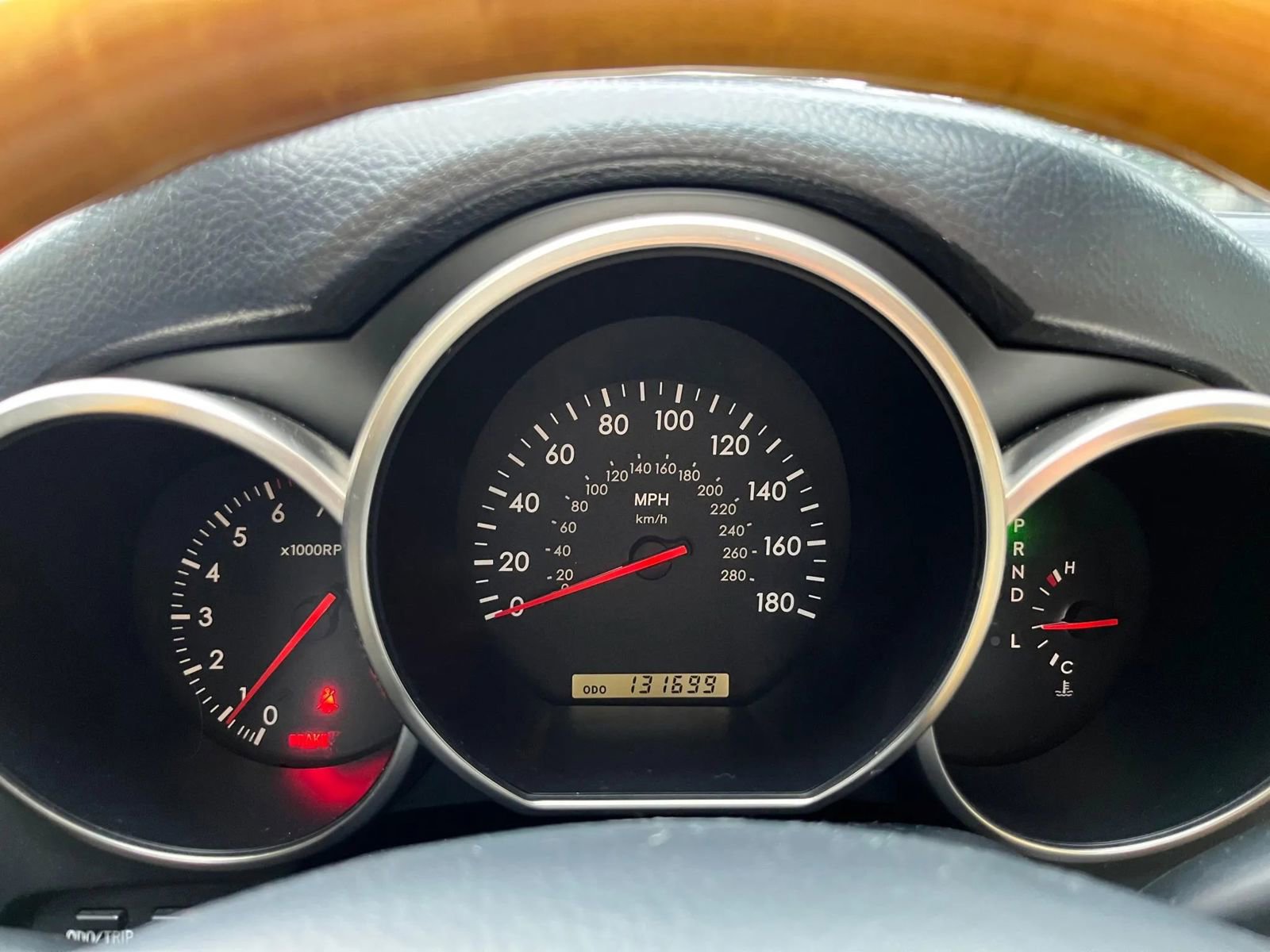 Used 2002 Lexus SC 430 Convertible image 15