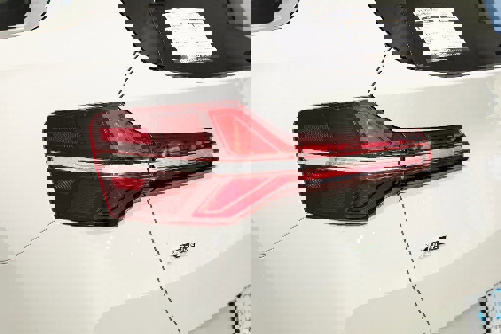 Used 2025 BMW X3 xDrive30i image 9