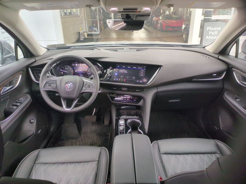 Used 2023 Buick Envision Avenir AWD/4WD image 5