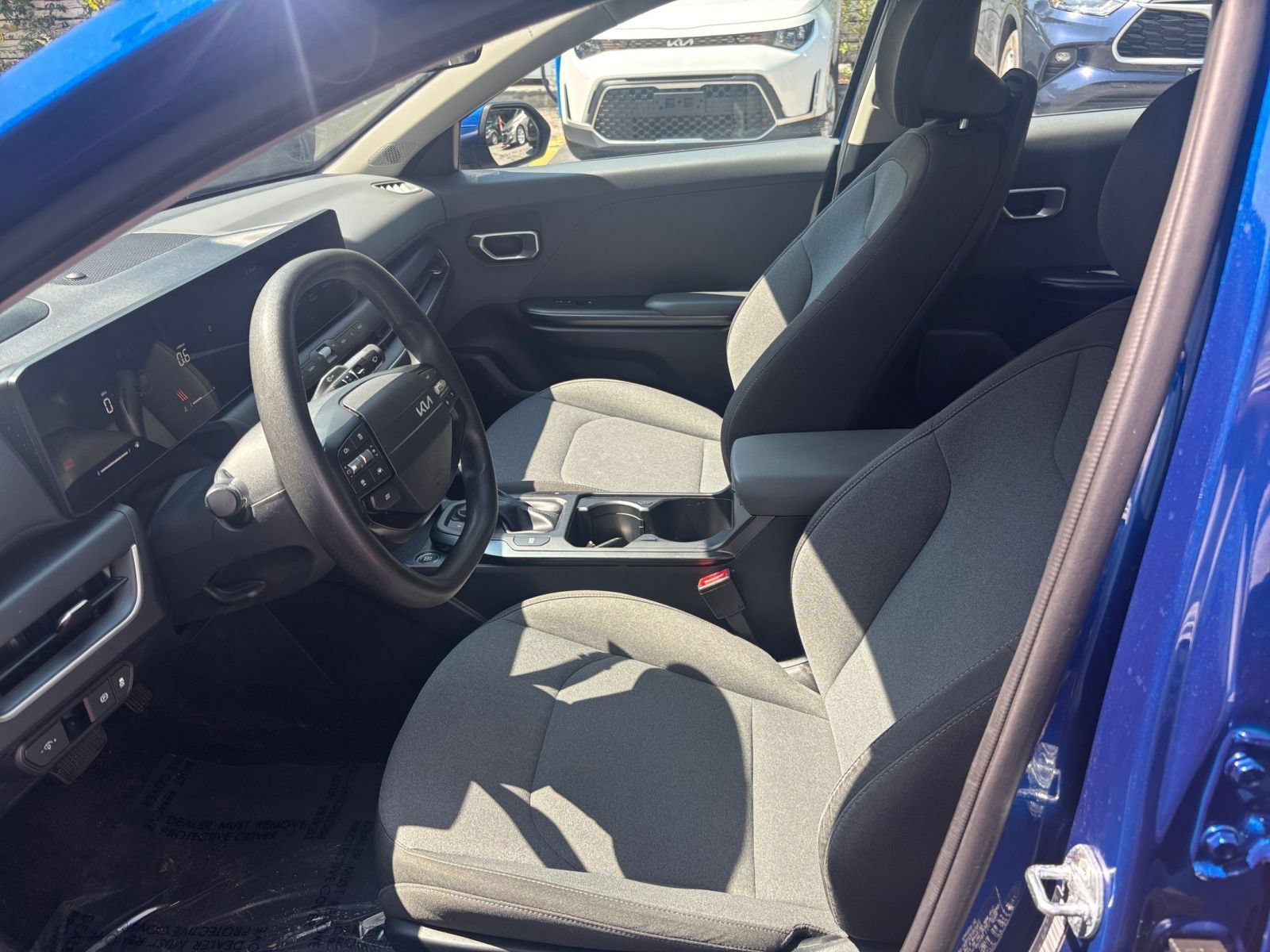 Used 2025 Kia K4 FWD image 34