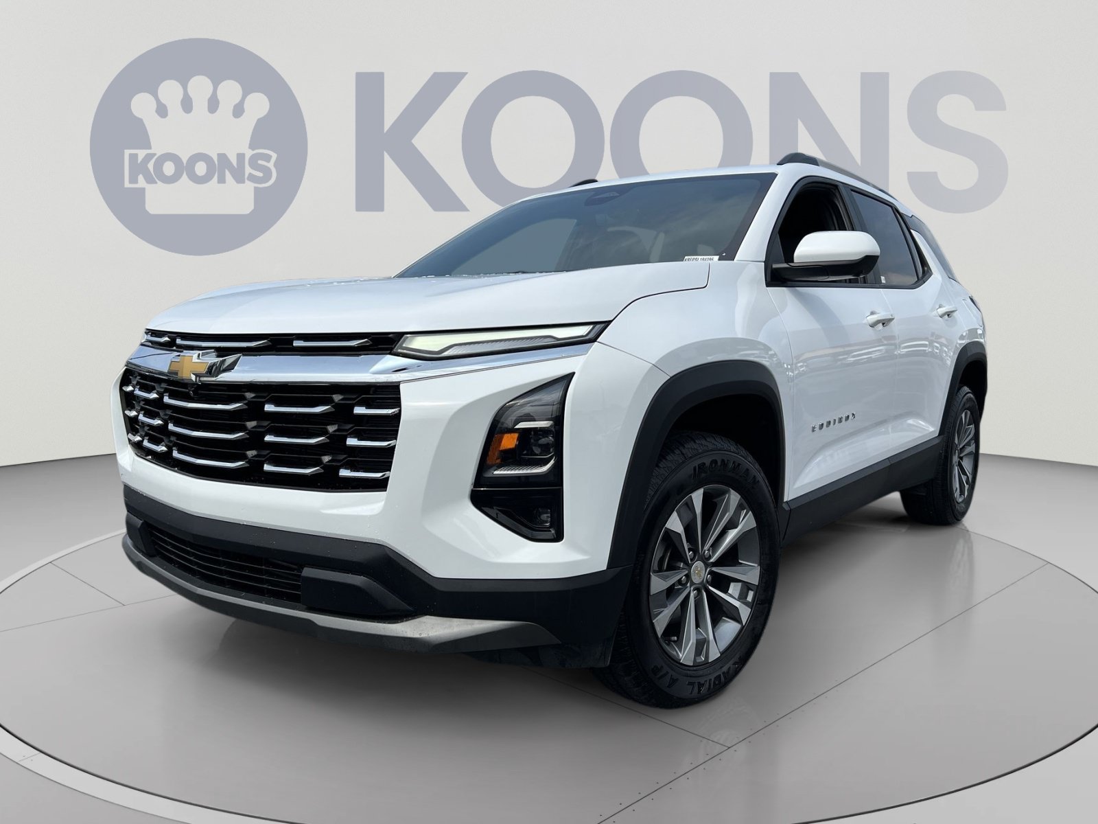 Used 2025 Chevrolet Equinox LT w/ Convenience Package II FWD image 1