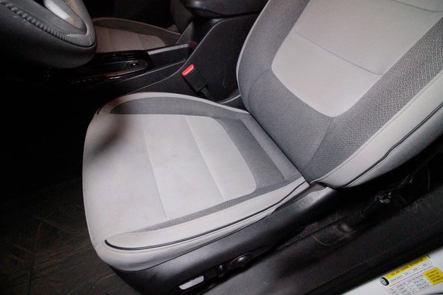 Used 2021 Chevrolet TrailBlazer LT w/ Convenience Package image 13