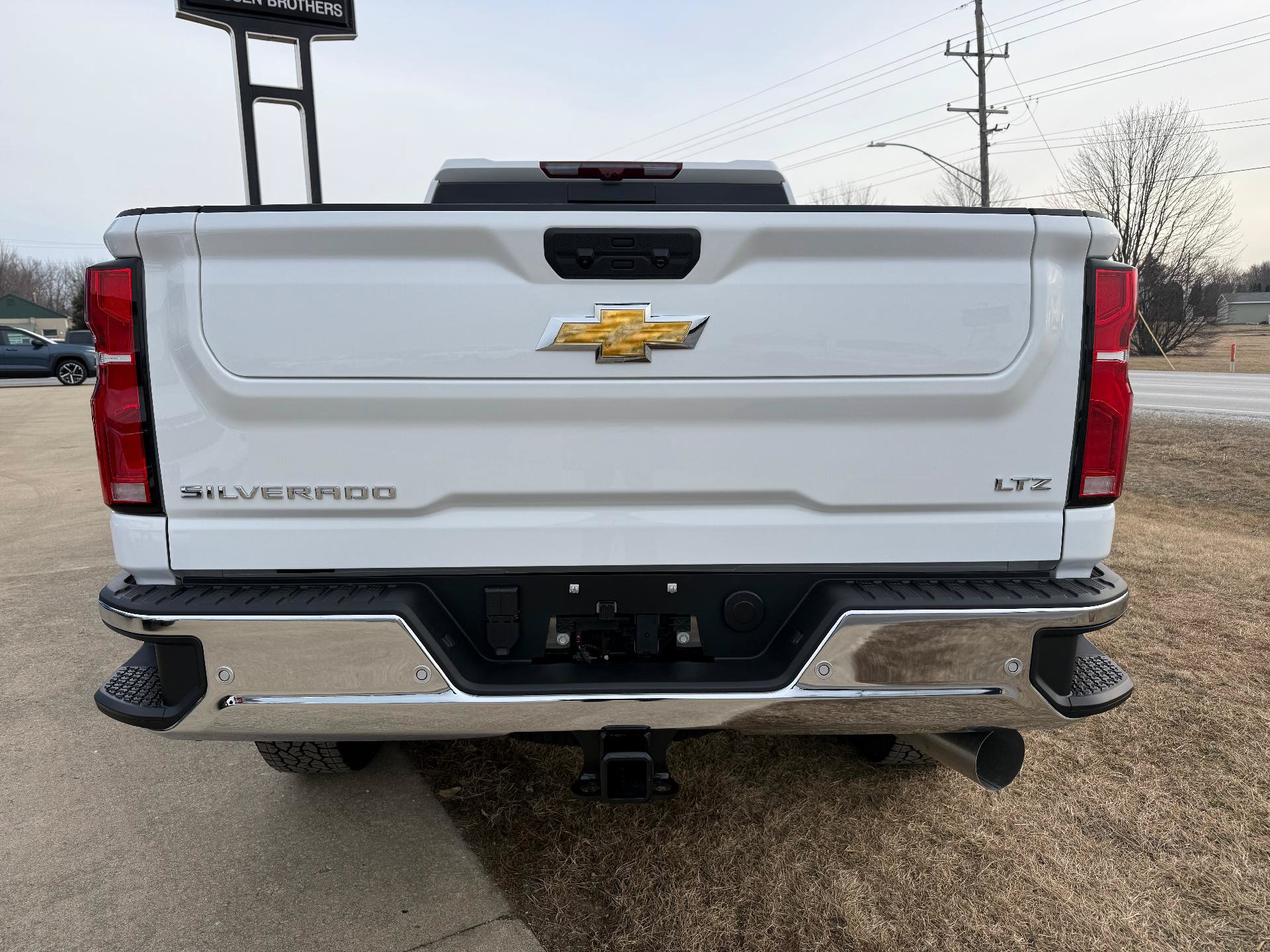 New 2026 Chevrolet Silverado 2500 LTZ w/ LTZ Premium Package AWD/4WD image 6