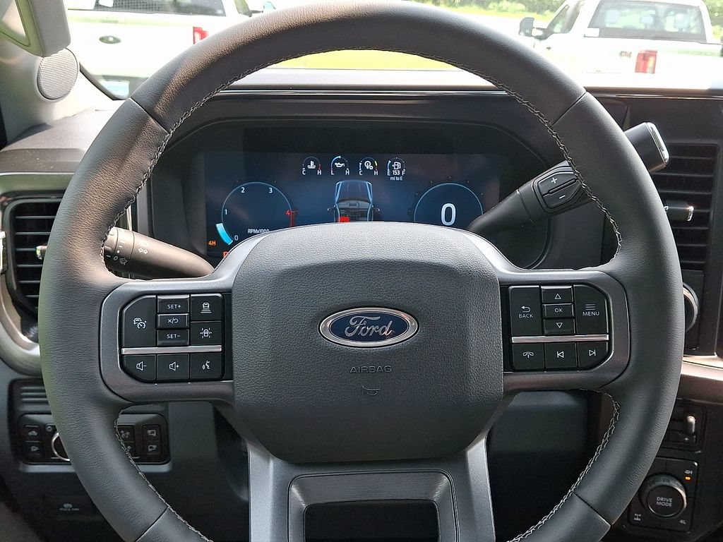 New 2026 Ford F250 Lariat w/ Black Appearance Package AWD/4WD image 14