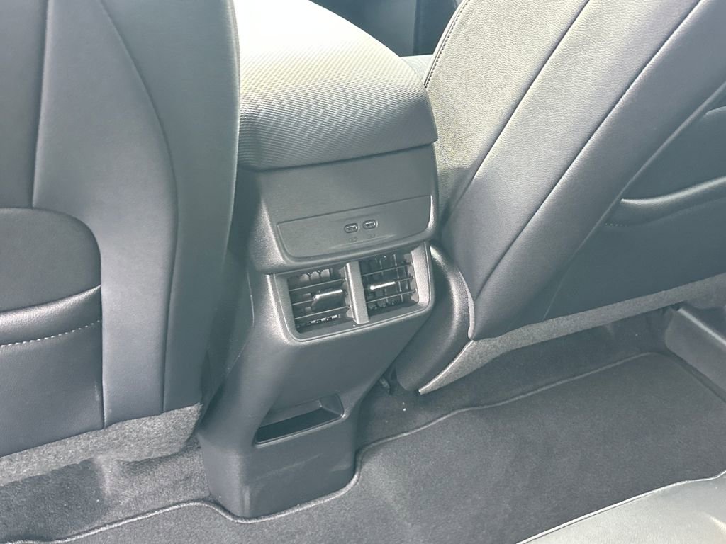 New 2026 Chevrolet Equinox LT w/ Convenience Package II image 19