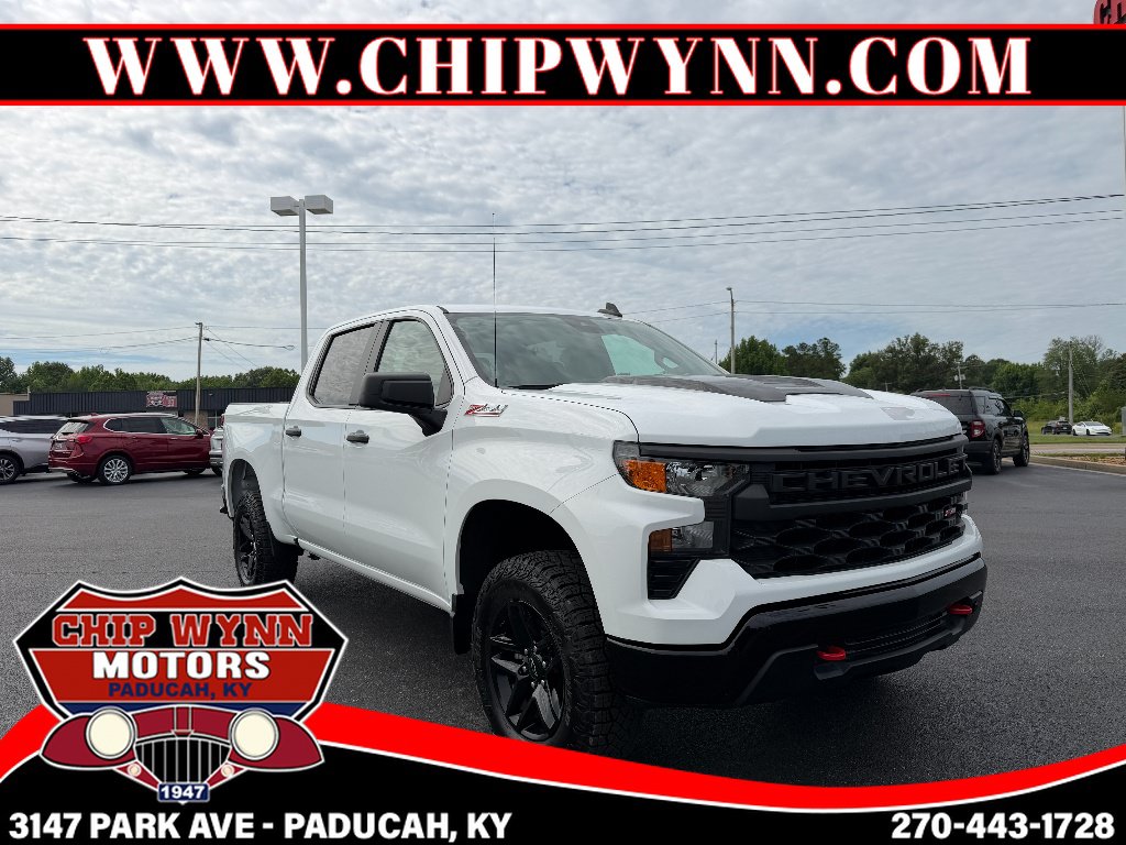 Used 2025 Chevrolet Silverado 1500 Custom Trail Boss AWD/4WD image 1
