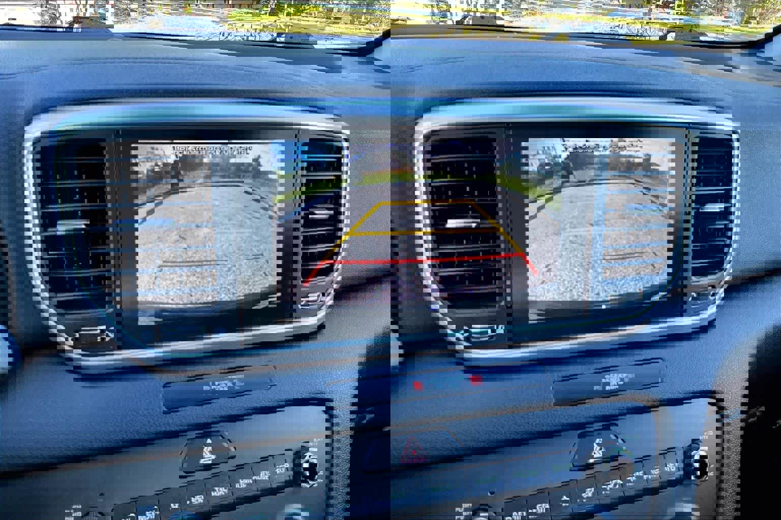 Used 2020 Kia Sportage LX image 26