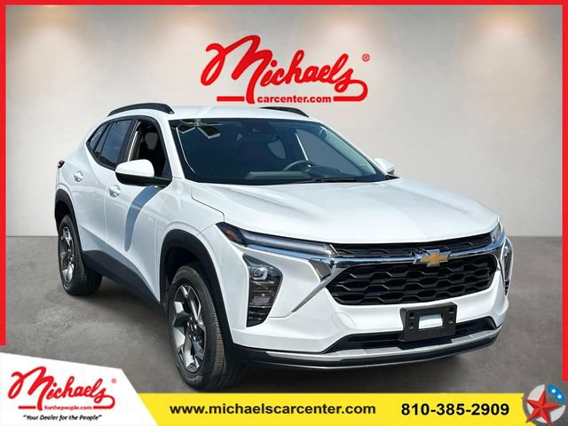 Used 2025 Chevrolet Trax LT