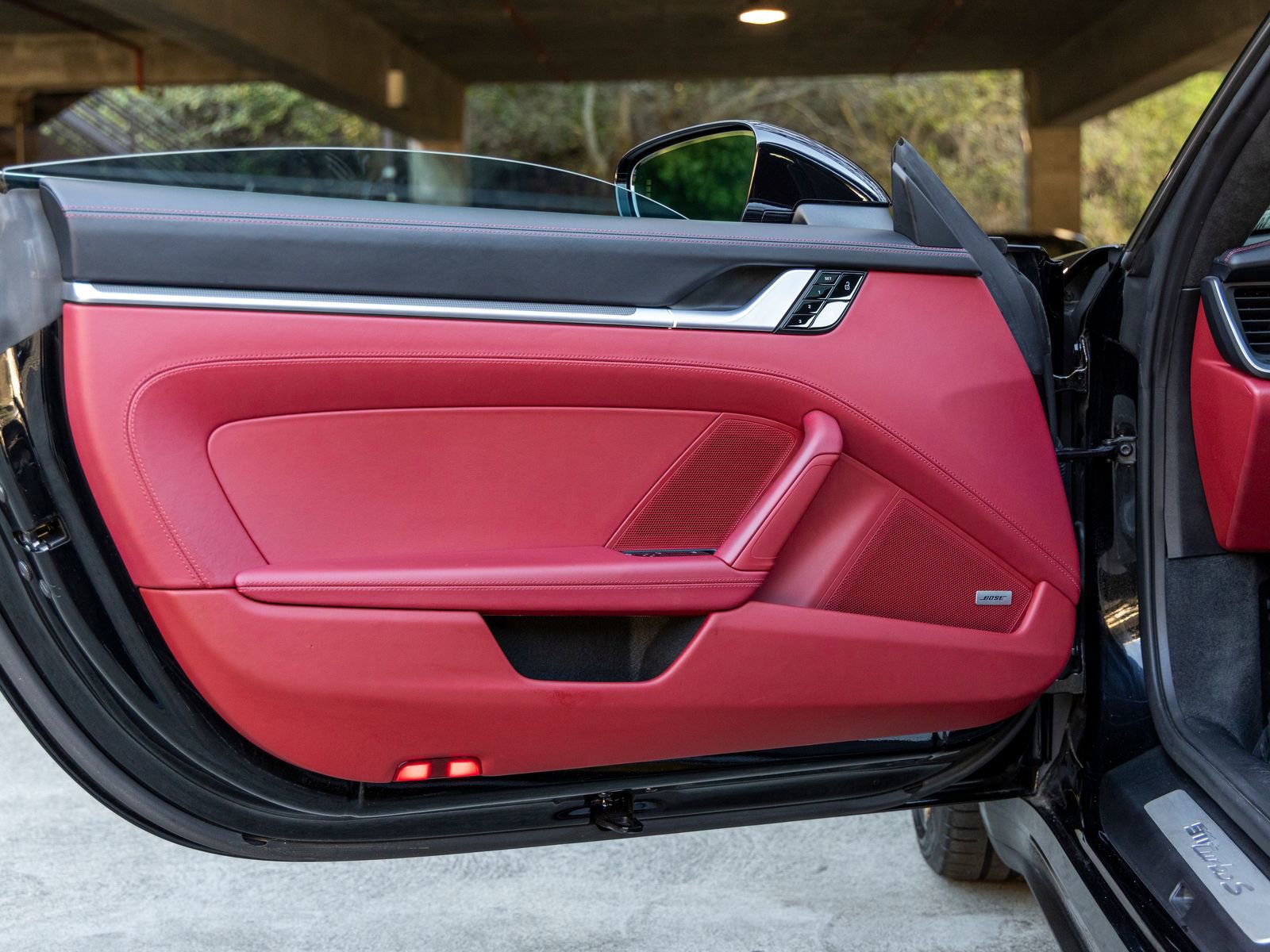 Used 2021 Porsche 911 Turbo S image 23