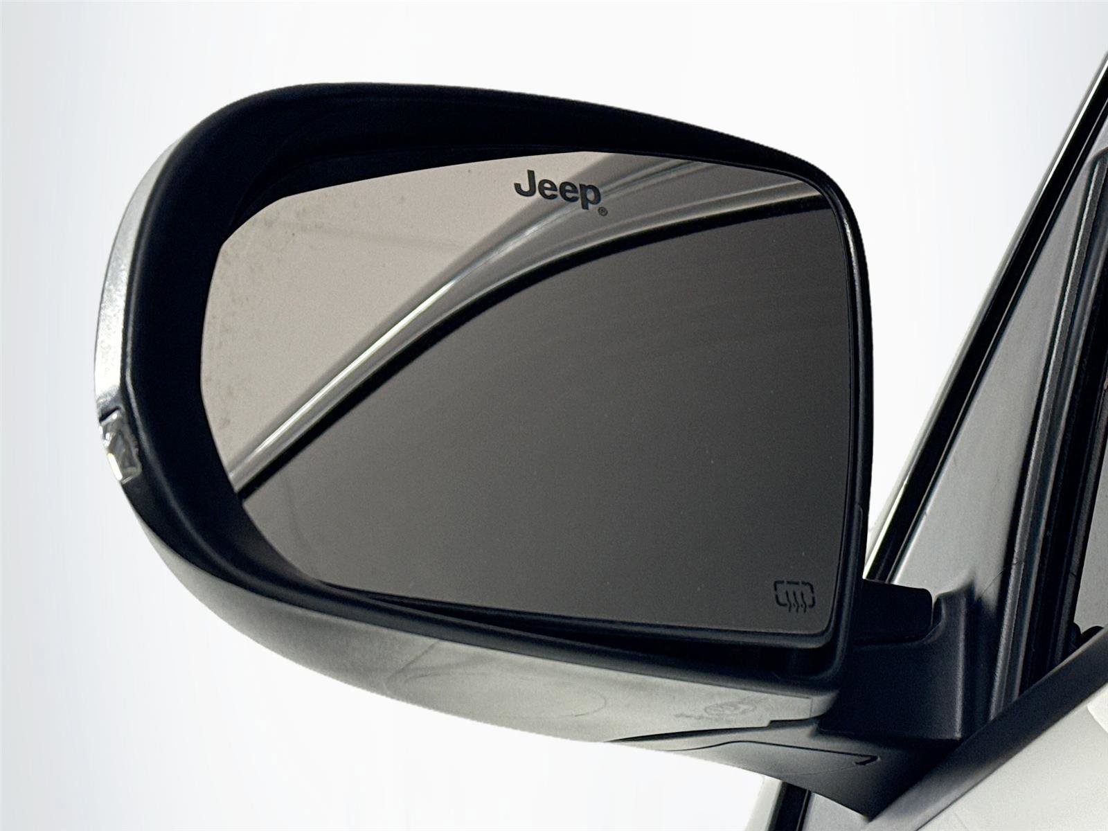 Used 2020 Jeep Compass Trailhawk image 10