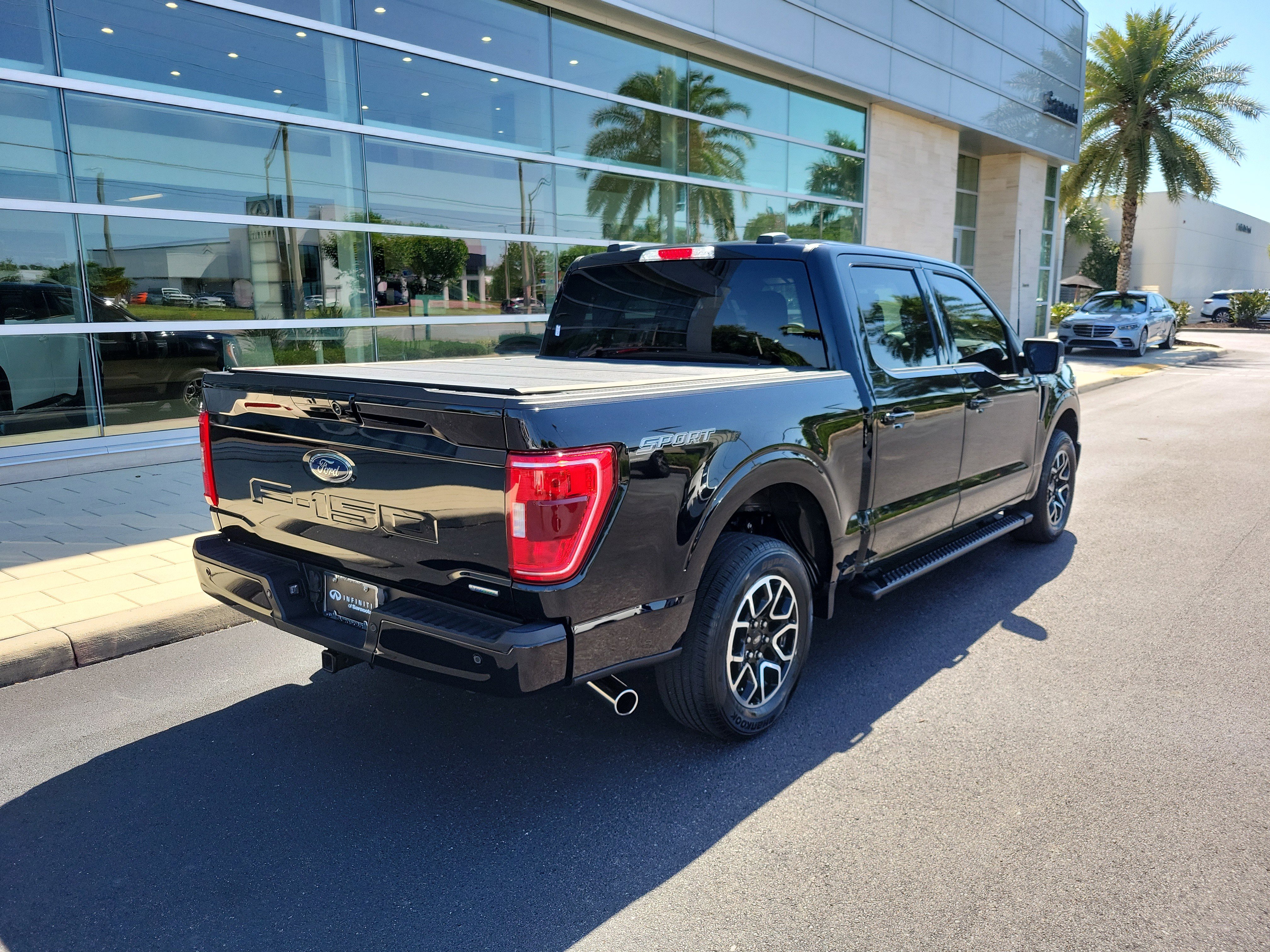 Used 2023 Ford F150 XLT w/ Equipment Group 302A High RWD image 4