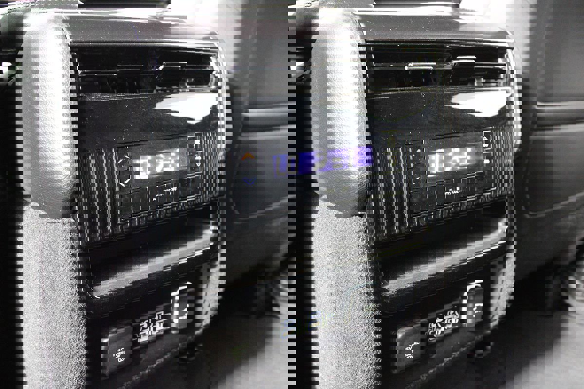 Used 2022 Jeep Wagoneer Series I image 28