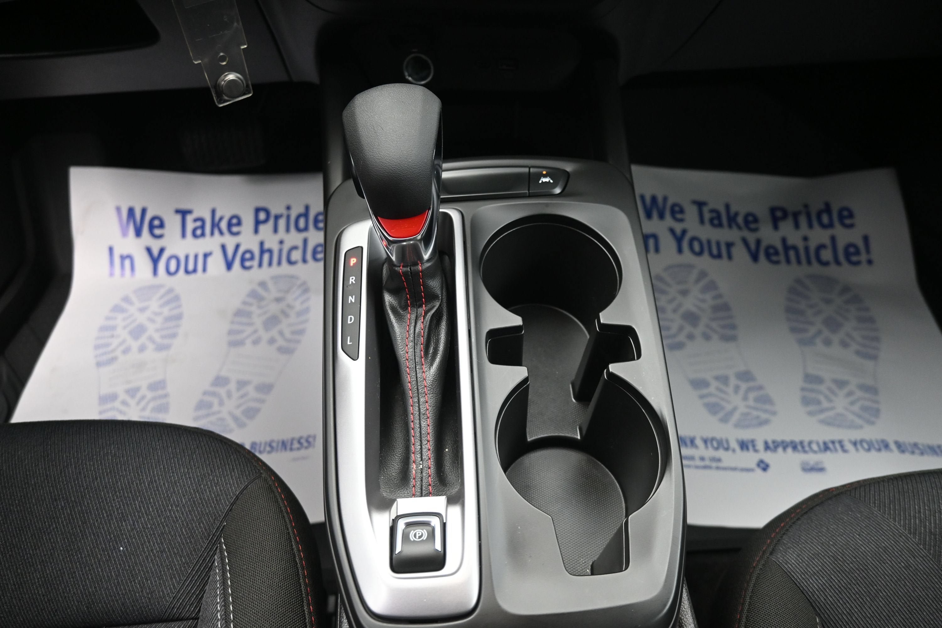 Used 2025 Chevrolet Trax RS w/ Sunroof Package FWD image 19