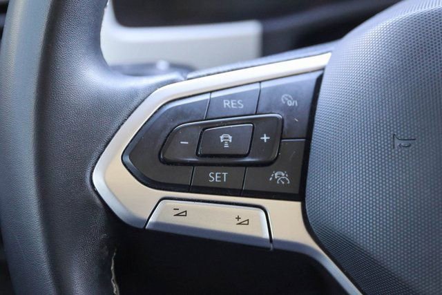 Used 2021 Volkswagen Atlas SEL Premium image 30