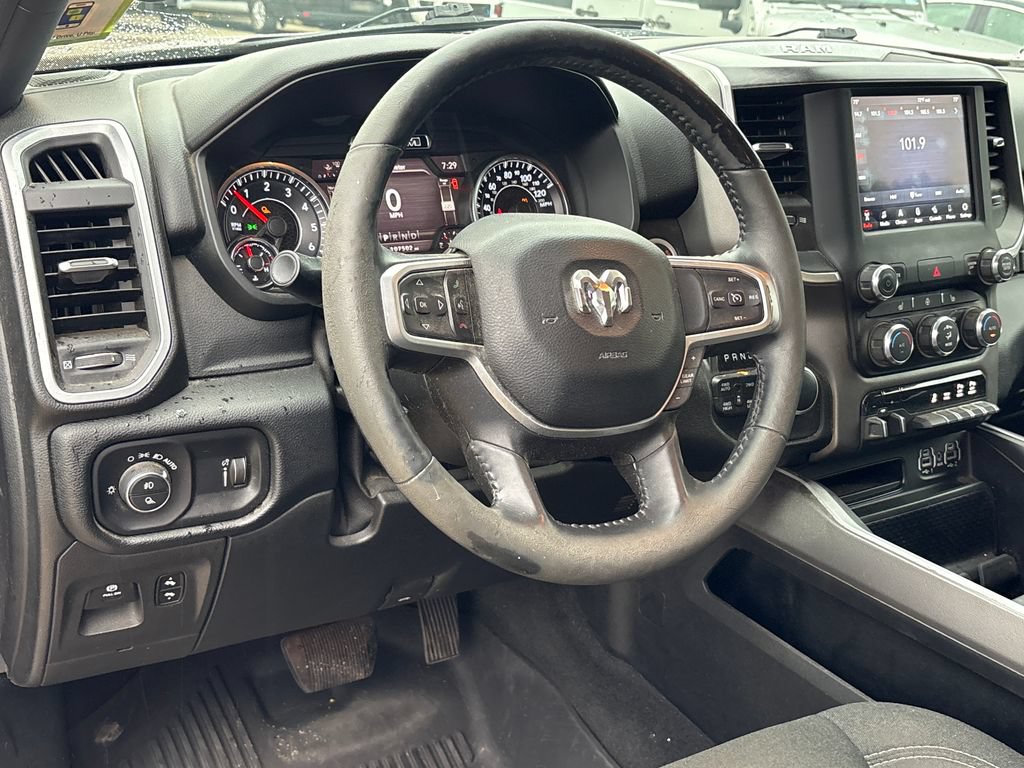 Used 2020 RAM 1500 Big Horn AWD/4WD image 16