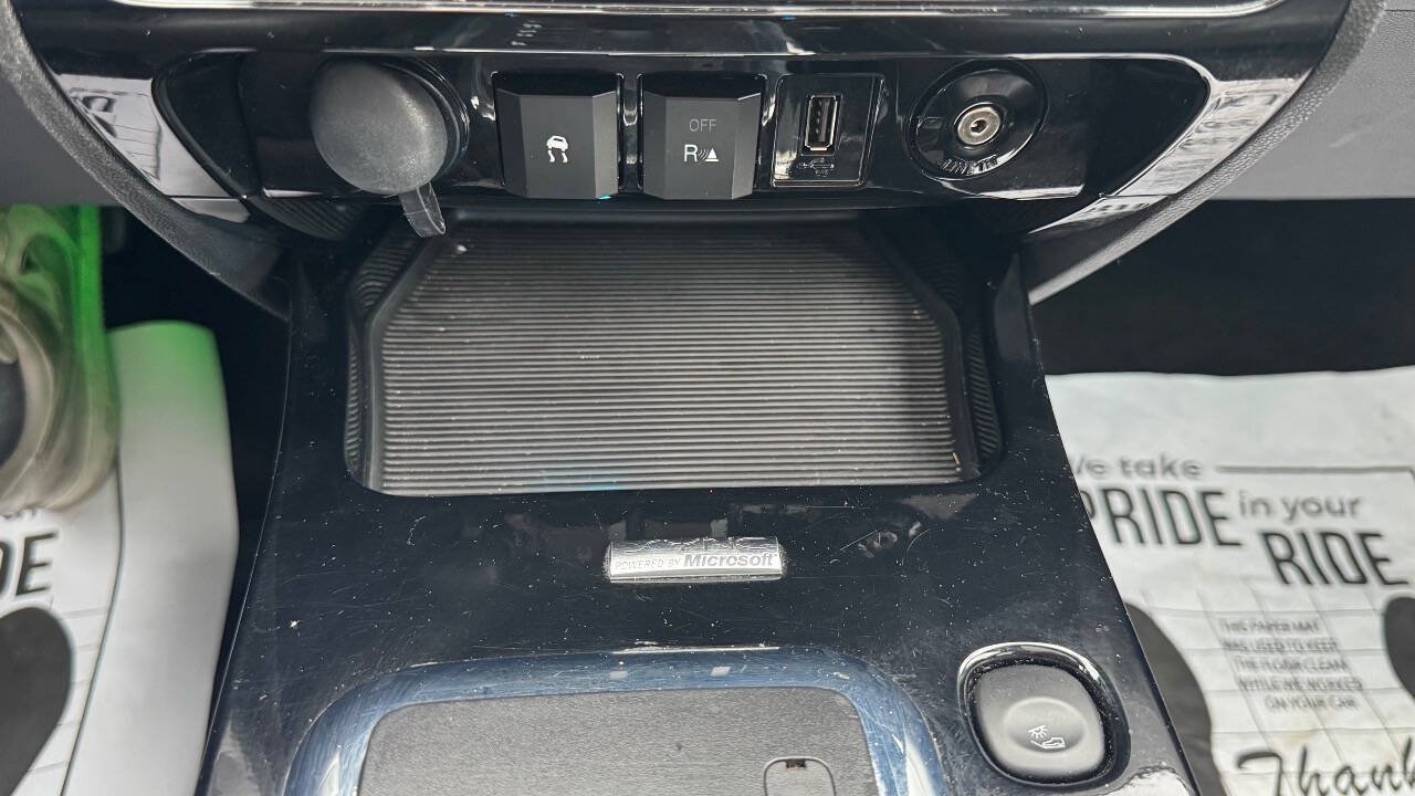 Used 2009 Ford Escape Limited AWD/4WD image 20
