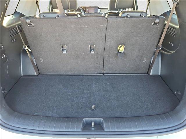 Used 2024 Hyundai Palisade SEL FWD image 6