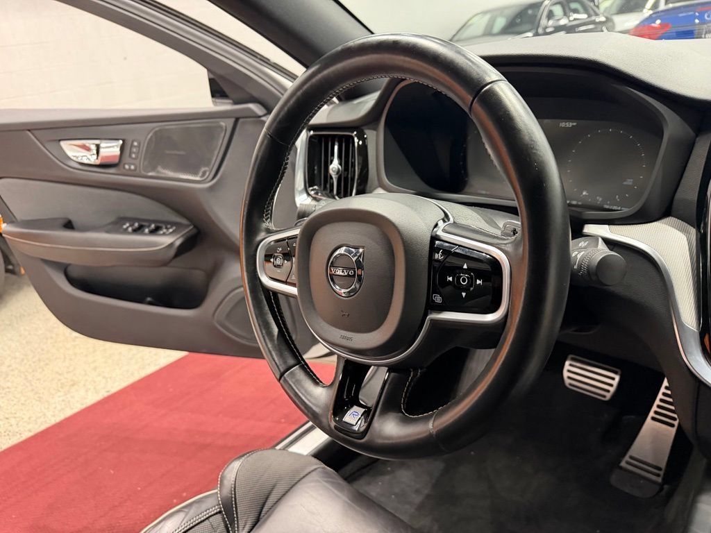 Used 2019 Volvo S60 T6 R-Design AWD/4WD image 47