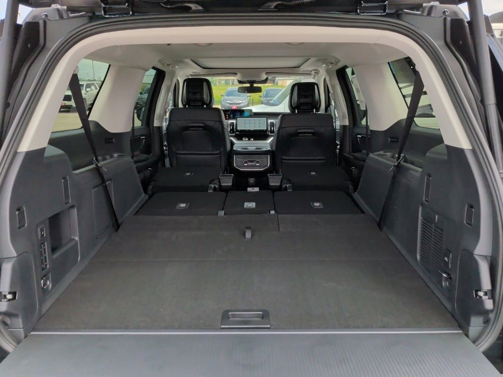 New 2026 Ford Expedition Max Platinum AWD/4WD image 45