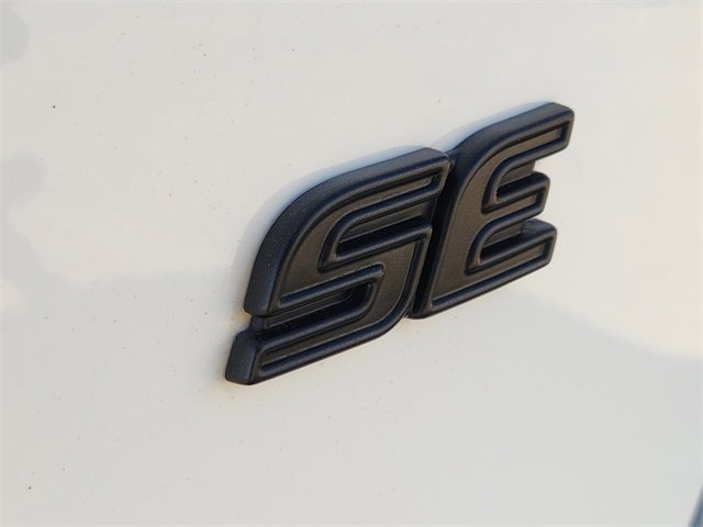 Used 2025 Toyota Corolla SE image 7